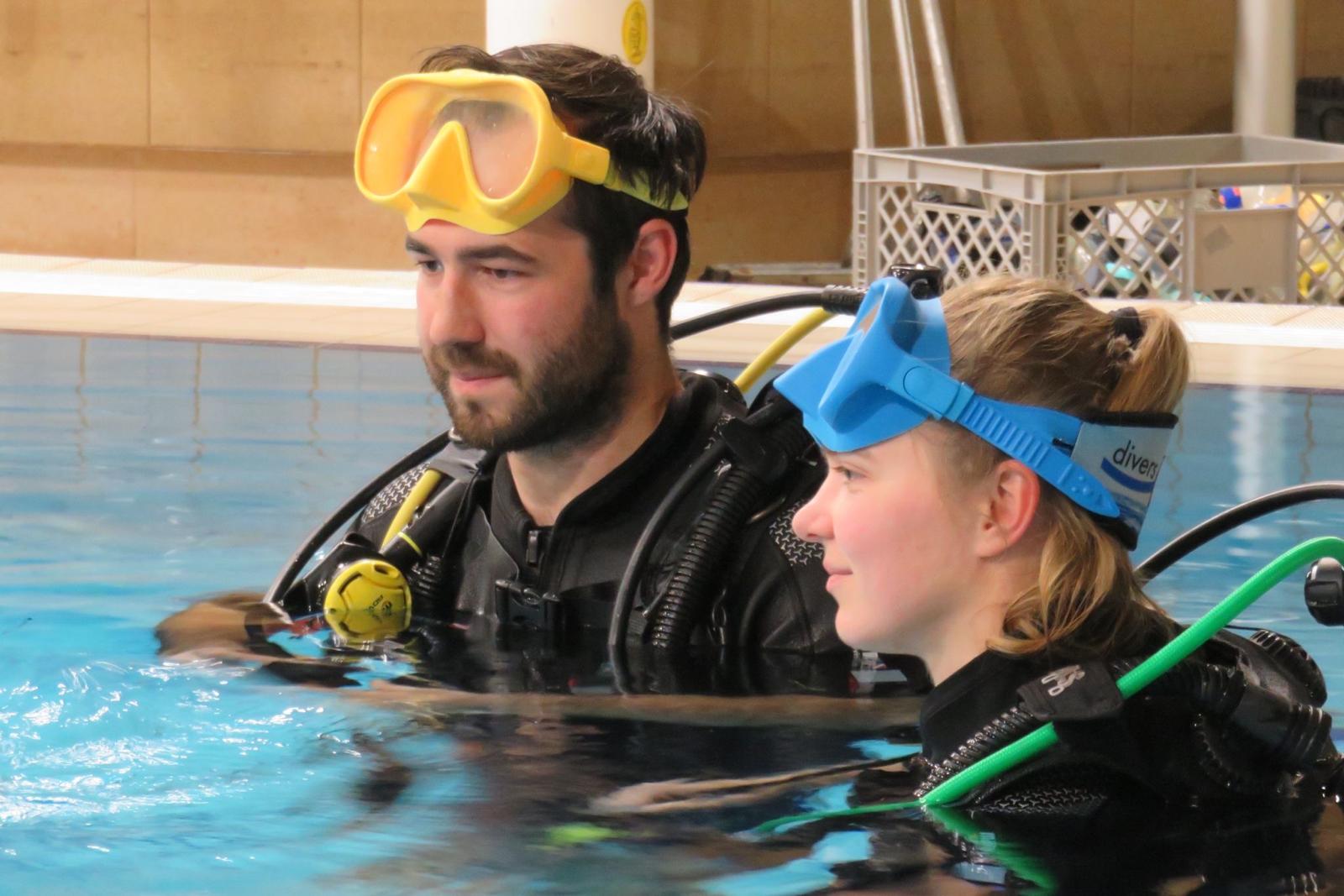 My čekající na Vaše potvrzení účasti